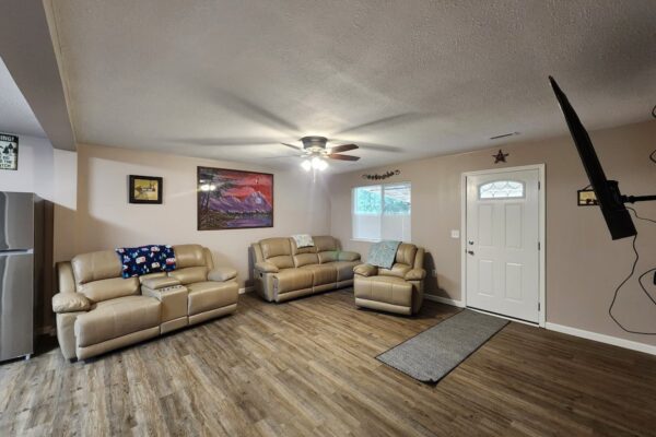 NAMA Stays - Air B & B Bennet Springs - Tunas, MO