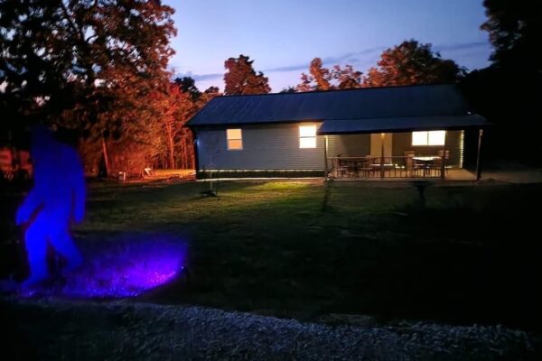 NAMA Stays - Air B & B Bennet Springs - Tunas, MO